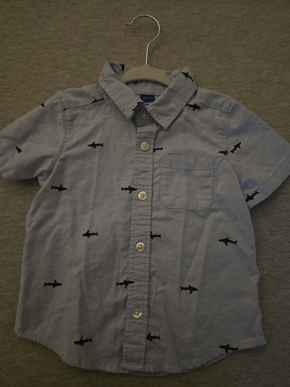 18-24 Mo. Old Navy Light Blue Short-Sleeve Shark Button-Down Shirt *Never Worn*